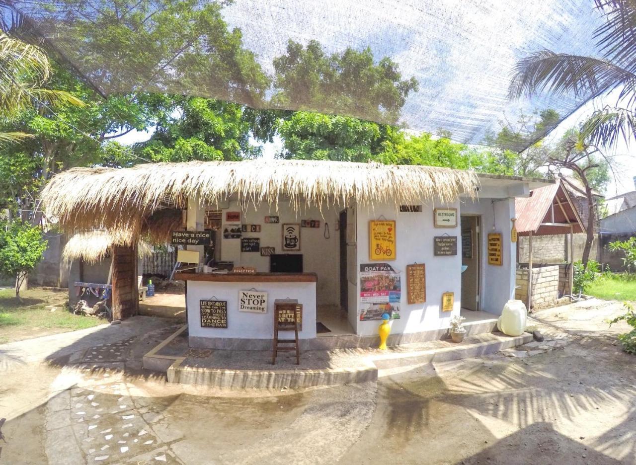 Amora Villa Gili Trawangan Buitenkant foto